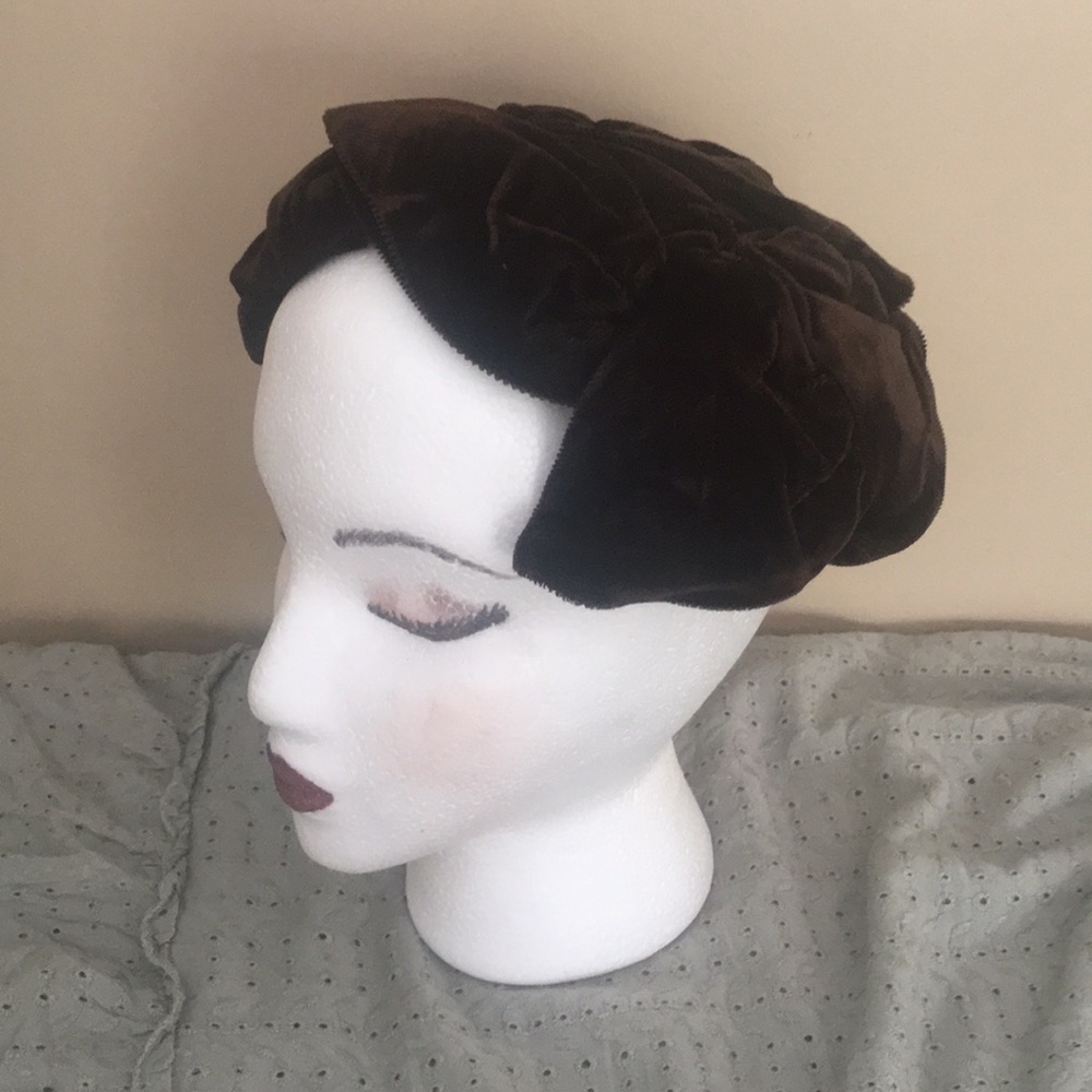 Brown Velvet Vintage hat